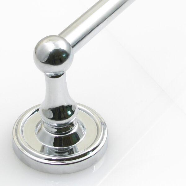 Midtowne Traditional Round 24" Towel Bar in Chrome